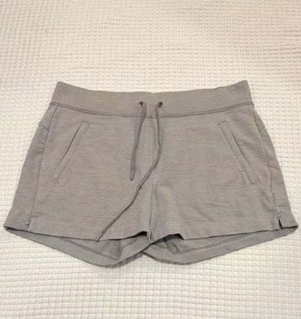 Athleta Striped Knit Drawstring Shorts with Zip Pocket Size S
